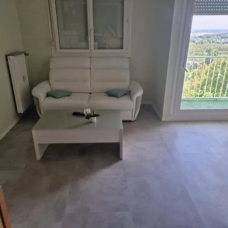 Motte Giron * דיז'ון