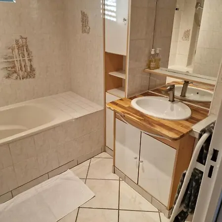 Apartament Motte Giron *