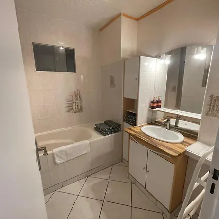 דירה Motte Giron