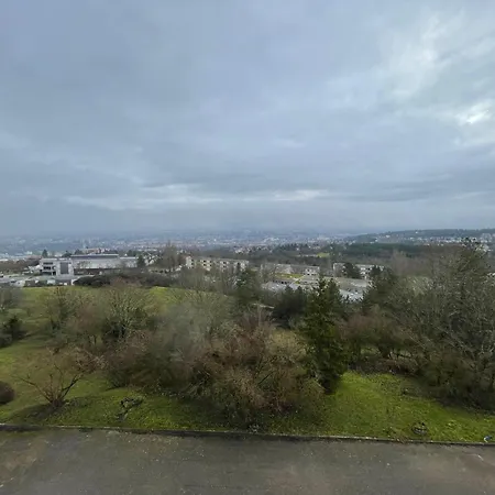 Motte Giron Апартаменты