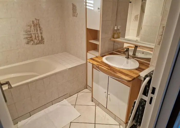 Apartment Motte Giron *